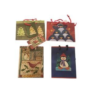 Small Christmas Holiday Gift Bags Size 6”x4”Vintage 2004 Paper Image 16 Total